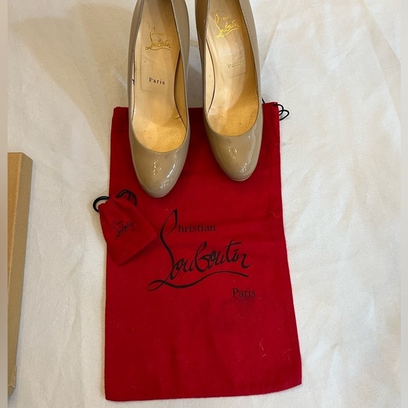 CHRISTIAN LOUBOUTIN 100% Authentic 120 Pump, Patent Leather, Size 39.5 - Picture 7 of 11